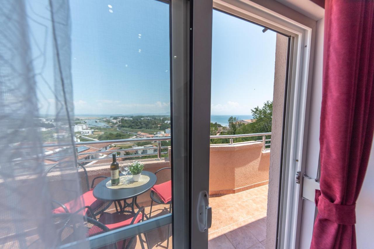 Apartments Villa Egzon Ούλτσιν Εξωτερικό φωτογραφία