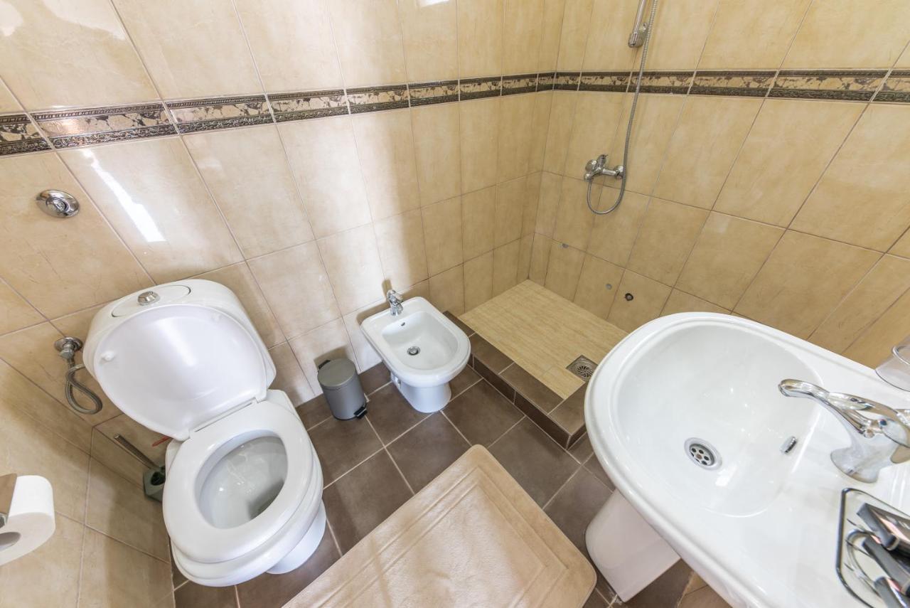 Apartments Villa Egzon Ούλτσιν Εξωτερικό φωτογραφία