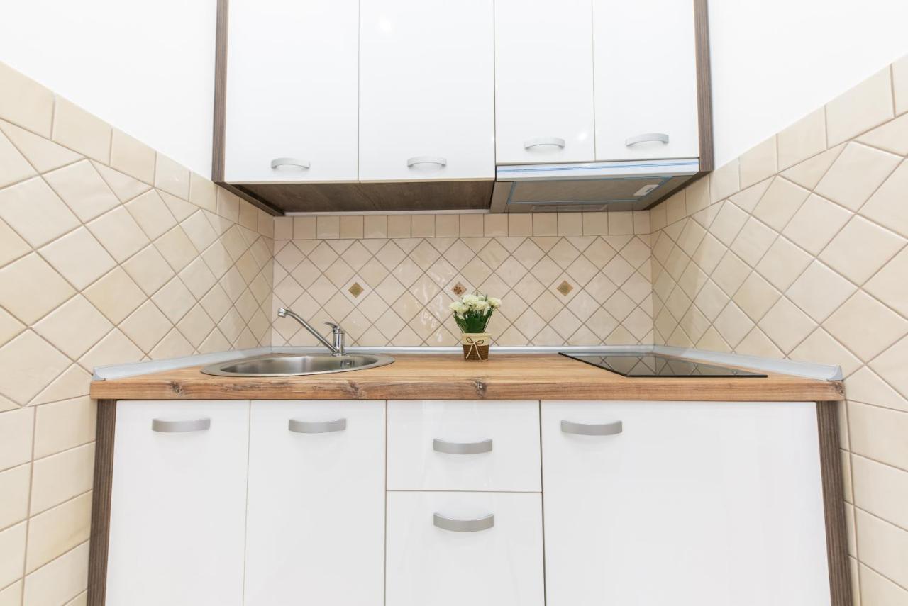 Apartments Villa Egzon Ούλτσιν Εξωτερικό φωτογραφία