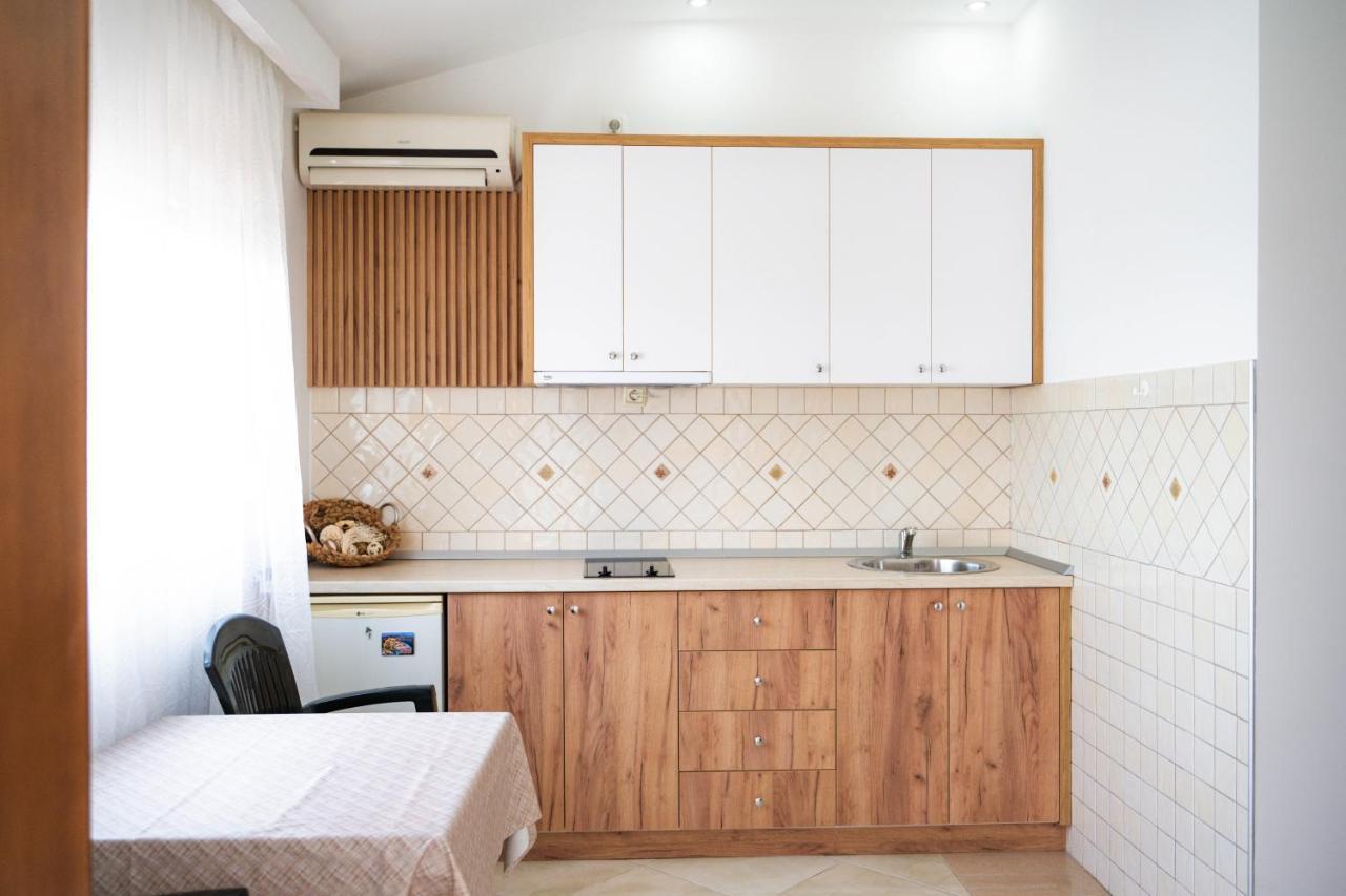 Apartments Villa Egzon Ούλτσιν Εξωτερικό φωτογραφία